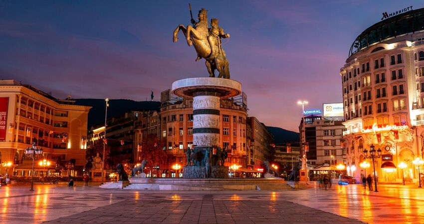 Bursa Kalkışlı Balkan Turu 6 Gece 7 Gün