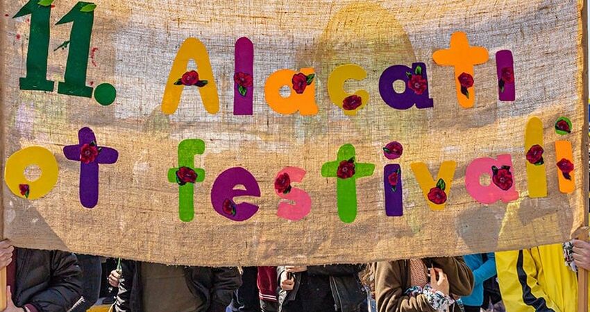 Urla Enginar Ve Alaçatı Ot Festivali (2 Festival - 1 Gün)