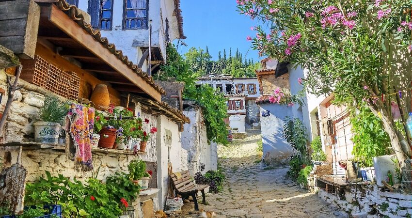 Bursa Çıkışlı Günübirlik Şirince,Efes, Meryem Ana, Kuşadası Turu