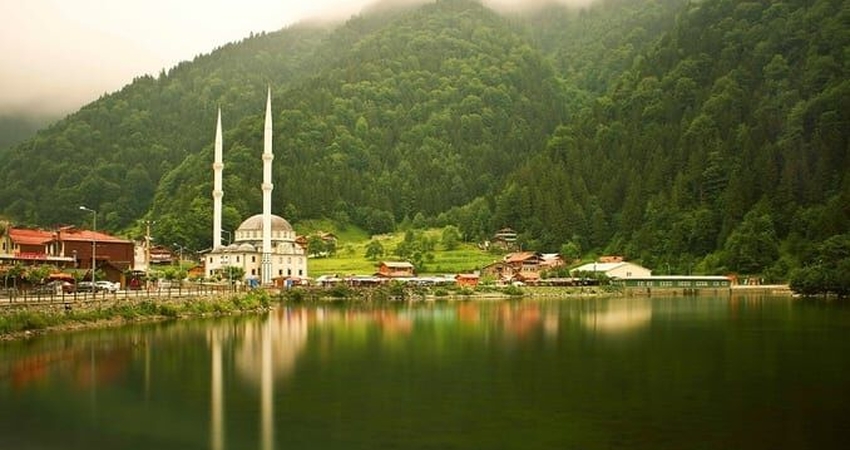 Bursa Çıkışlı 5 Gece 6 Gün Karadeniz Turu (Batum Dahil)